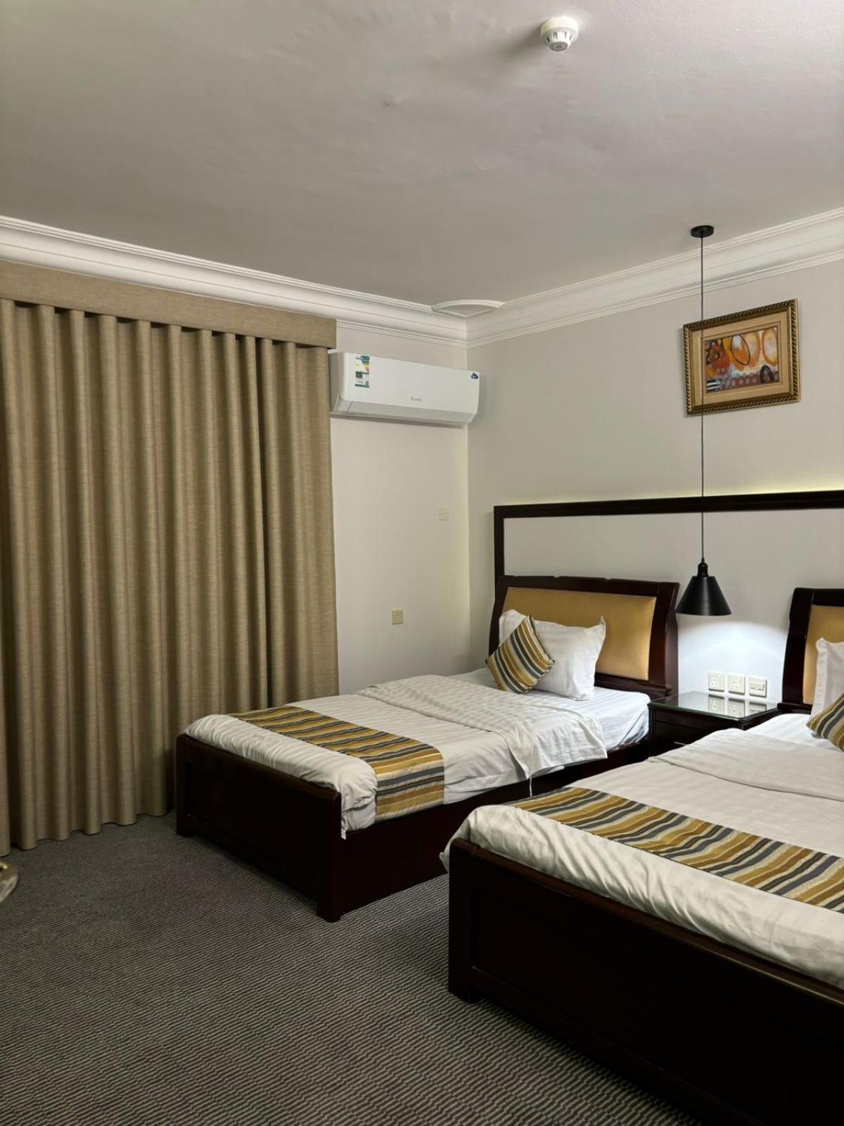 Al Mokhmalia Serviced Apartments Medina ภายนอก รูปภาพ