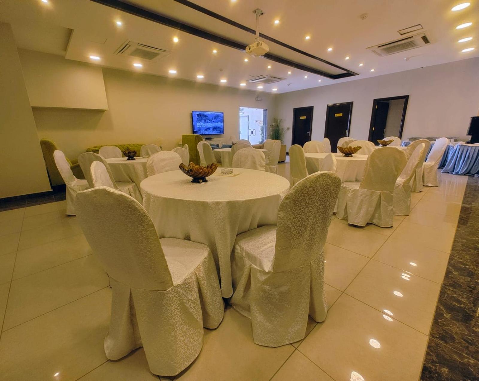 Al Mokhmalia Serviced Apartments Medina ภายนอก รูปภาพ