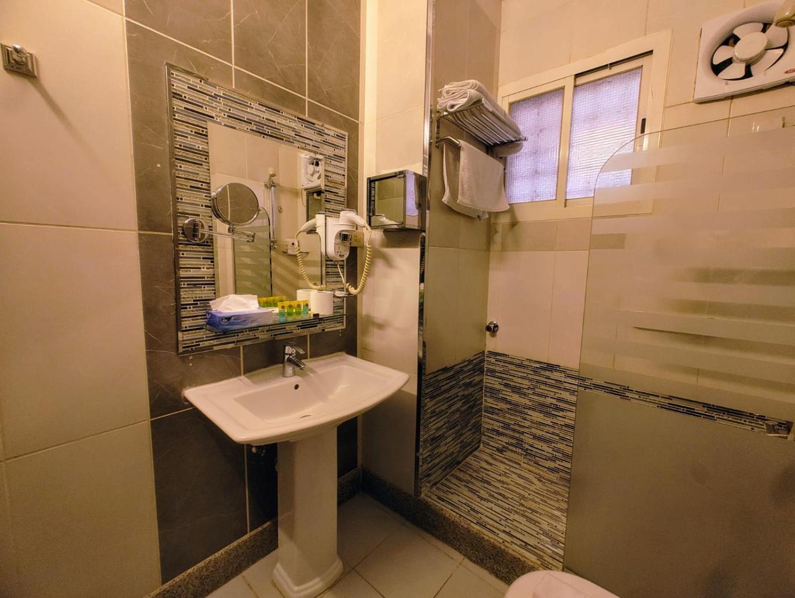 Al Mokhmalia Serviced Apartments Medina ภายนอก รูปภาพ